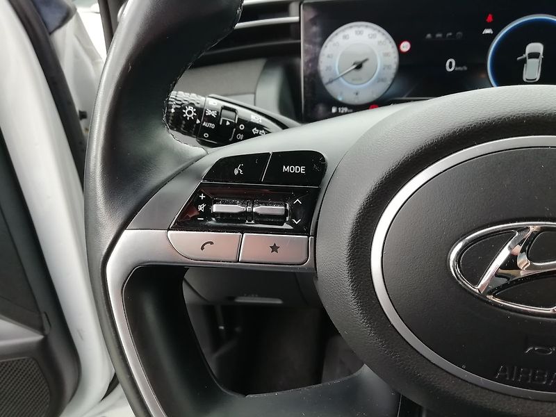 Hyundai Tucson 1,6 CRDi Smart 85 kW - fotka 10 z 18