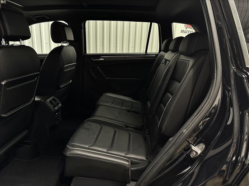 Volkswagen Tiguan Allspace 2.0TSI 140kW 4M FULL R-LINE - fotka 38 z 50