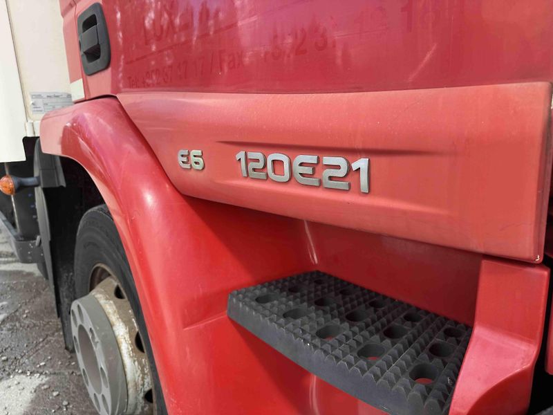 Iveco Eurocargo (2014) 120E21 E6 - skříň - čelo  - fotka 18 z 26