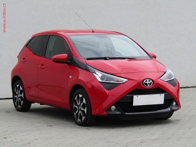 Toyota Aygo (2023) 1.0i - fotka 1 z 3