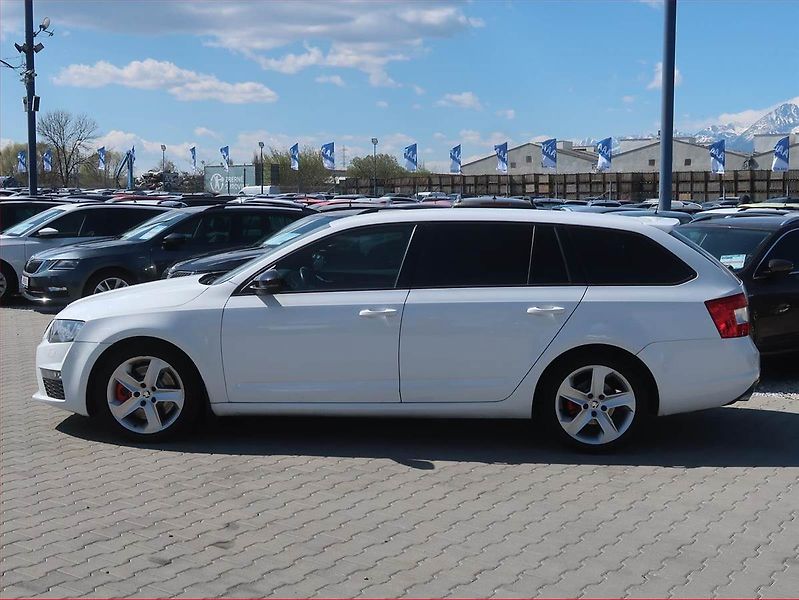 Škoda Octavia (2013) RS 2.0 TDI, Serv.kniha, Xenony - fotka 3 z 18