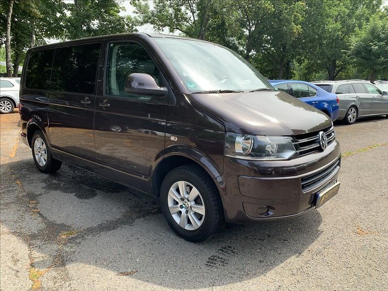 Volkswagen Caravelle 2,0 TDI  103kW - fotka 3 z 16