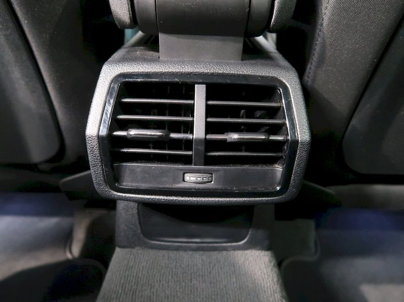 Audi Q3 (2022) ADVANCED 2.0TDI 110KW S-TRONIC - fotka 33 z 37