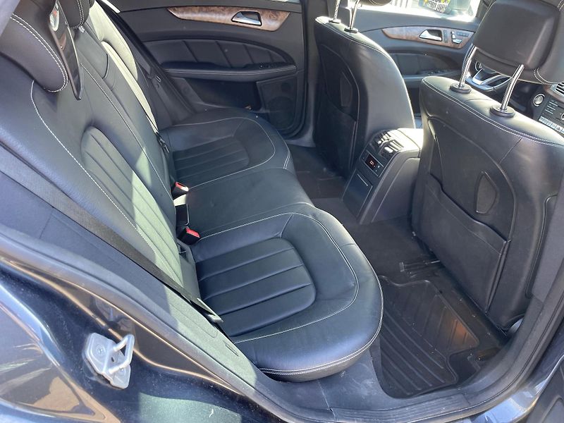 Mercedes-Benz CLS 350d 4MATIC Shooting Brake - fotka 18 z 40