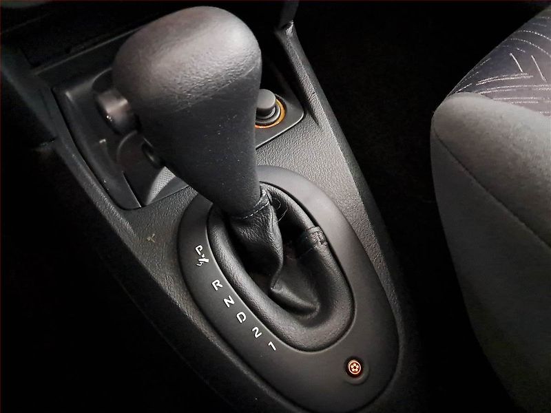 Renault Clio (2003) 1.4 16V , Automat, po STK - fotka 12 z 16