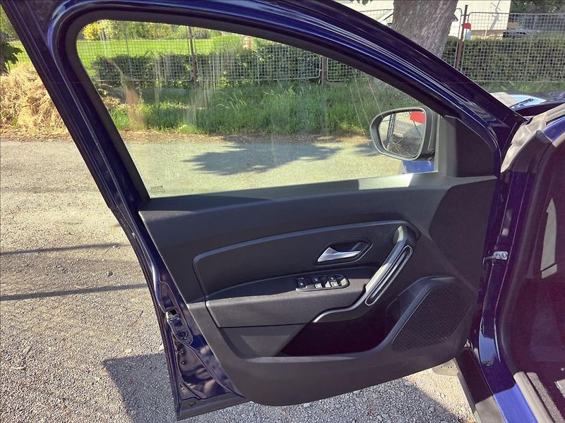 Dacia Duster 1,5 dCi 4x4 DPH  Tažné,Klima - fotka 10 z 45
