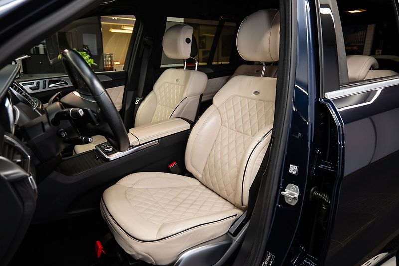 Mercedes-Benz GL 500 - fotka 9 z 24