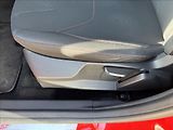 Ford Focus 1,0 EcoBoost RaceRed ST-line - náhled 18