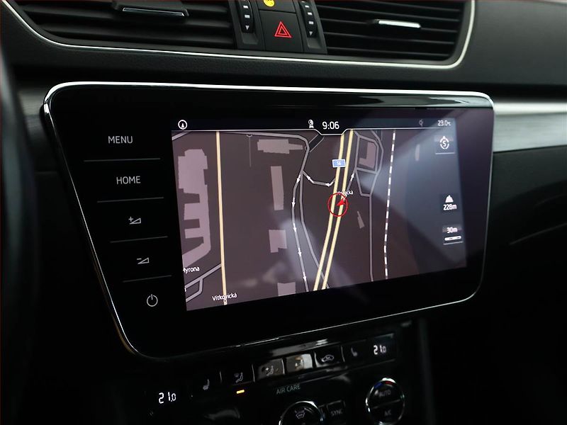 Škoda Superb (2017) Style 2.0 TDI 4x4, 4X4 - fotka 16 z 20