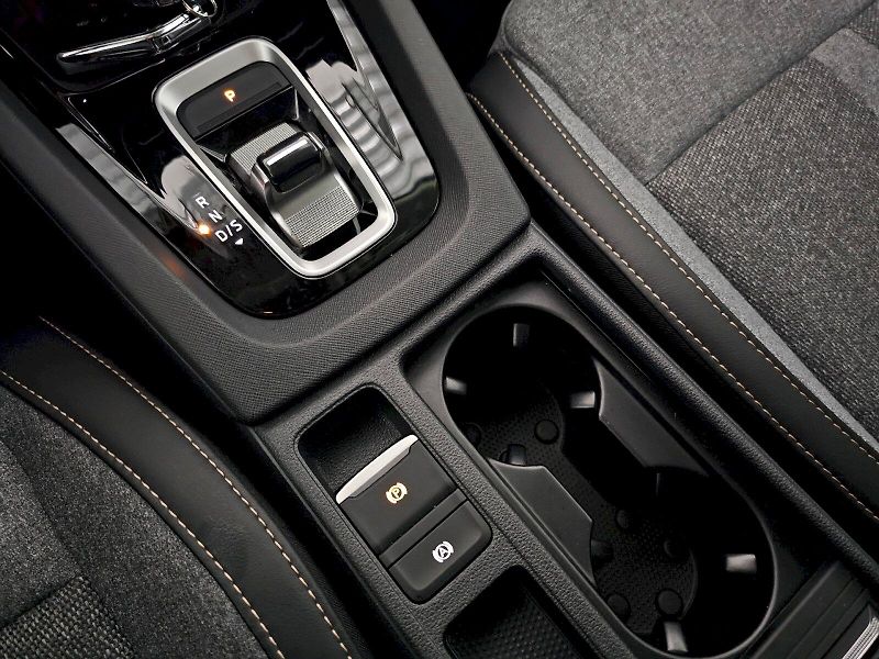 Škoda Octavia (2024) 1.5TSi DSG TOP SELECTION TAŽNÉ - fotka 25 z 30