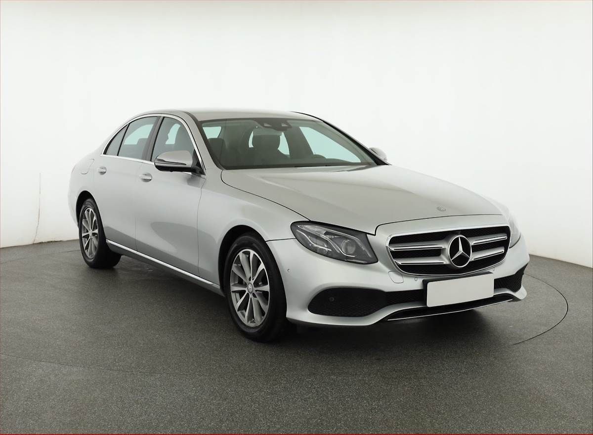 Mercedes-Benz Třídy E E 220 d 4MATIC