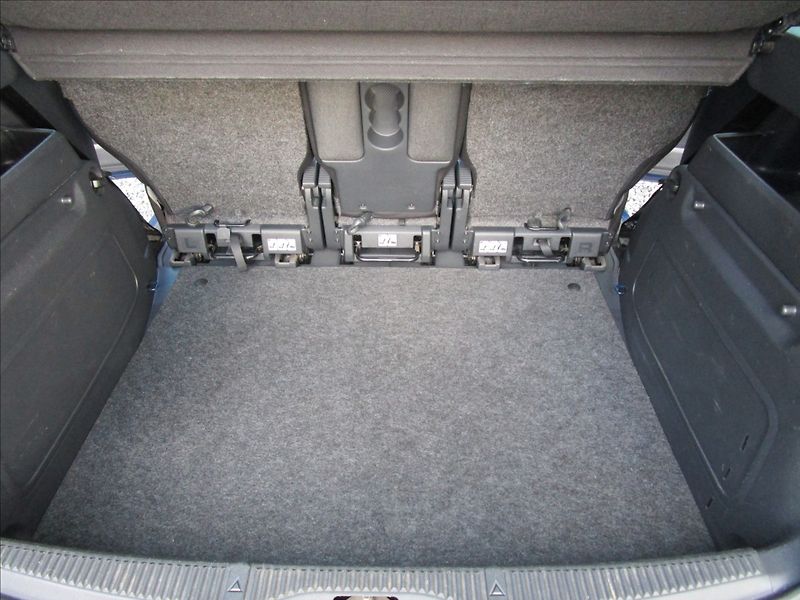 Škoda Roomster 1.4i 16V Ambition, aut Klima - fotka 36 z 48