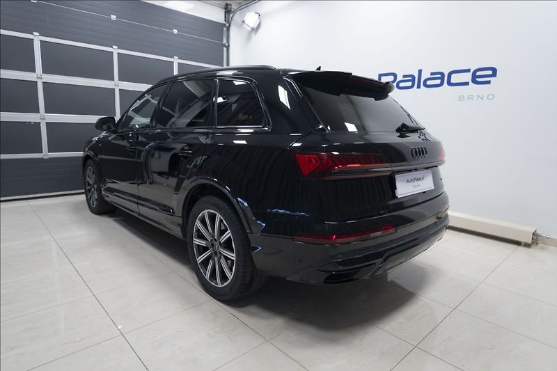 Audi Q7 3,0 TDI QUATTRO S-LINE 1. MAJ - fotka 6 z 51