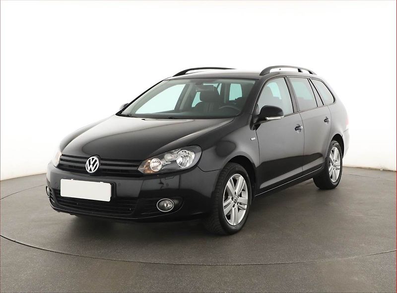 Volkswagen Golf (2012) Comfortline 1.2 TSI - fotka 2 z 24