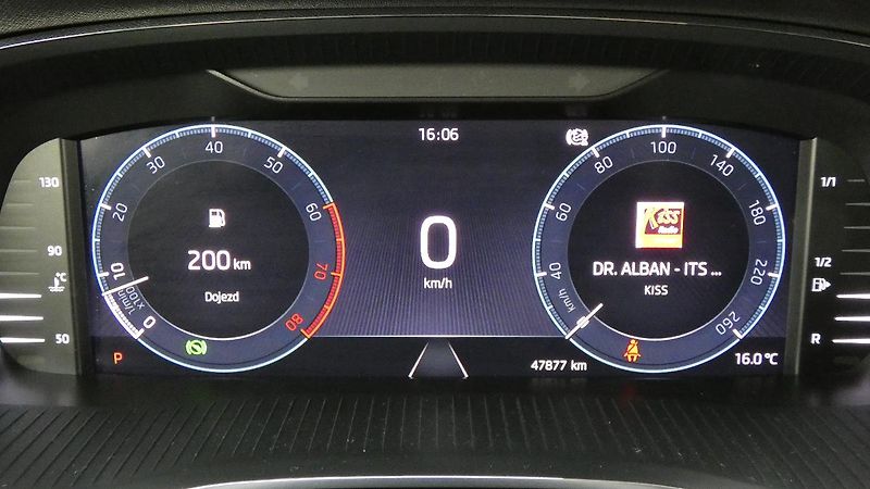Škoda Octavia Combi 1.5 TSI 110kW DSG Ambiti - fotka 13 z 22