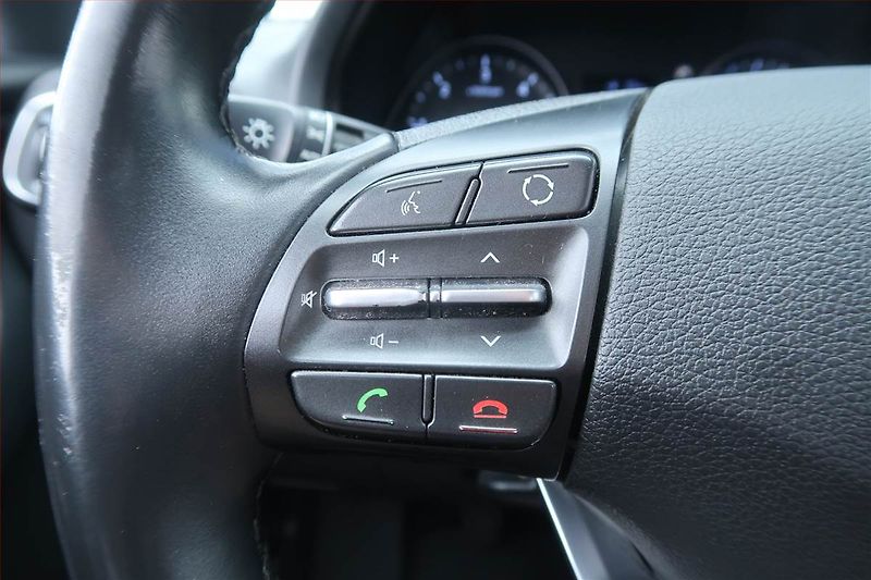 Hyundai i30 (2020) Family Comfort 1.6 CRDi - fotka 16 z 20