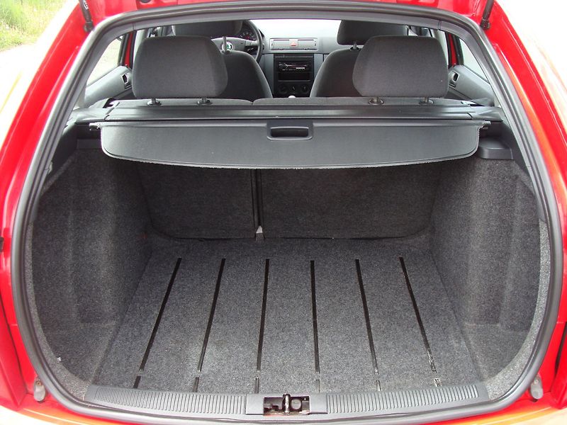 Škoda Fabia 1.4 MPi, ČR původ, nová STK - fotka 17 z 21