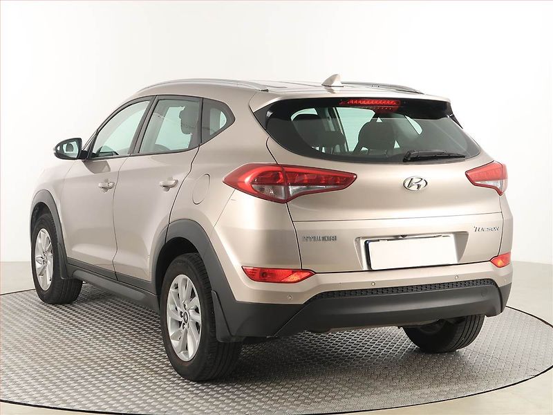 Hyundai Tucson (2018) 1.6 GDI, Navi, Tempomat - fotka 4 z 18