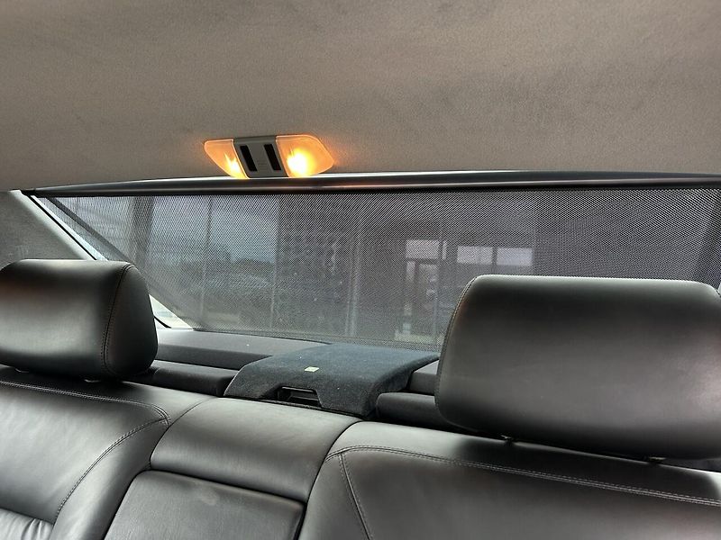 Mercedes-Benz Třídy S S 600 L V12 - fotka 32 z 33