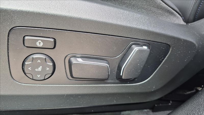 BMW X3 2,0 d Xdrive Mpaket ČR DPH 1M - fotka 25 z 29