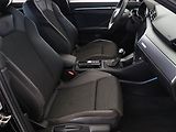 Audi Q3 (2019) S line 35 TFSI - náhled 7