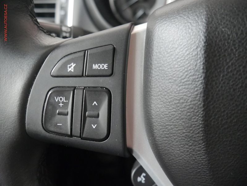 Suzuki S-Cross (2024) 1.4i 4x4, 1.maj,ČR, servis - fotka 14 z 23