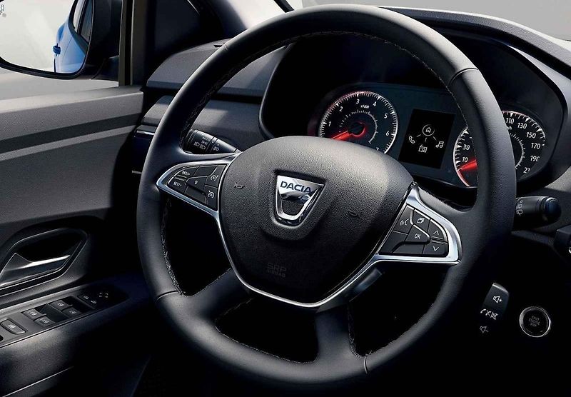 Verze Stepway nabídne zajímavě vyřešený střešní nosič