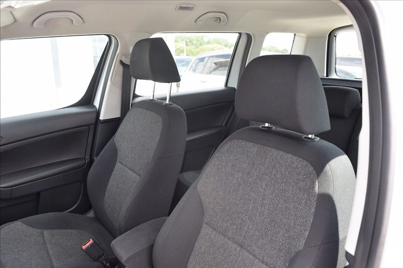 Škoda Yeti 1,2 TSI 77KW NÍZKÉ KM NOVÁ STK - fotka 14 z 46