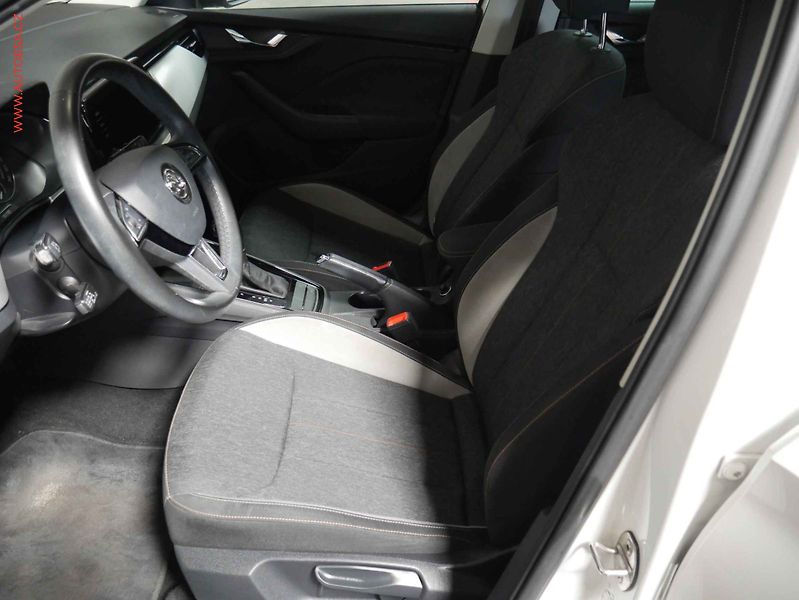 Škoda Kamiq (2019) 1.0TSI, 2.maj,ČR, DSG, navi - fotka 9 z 22