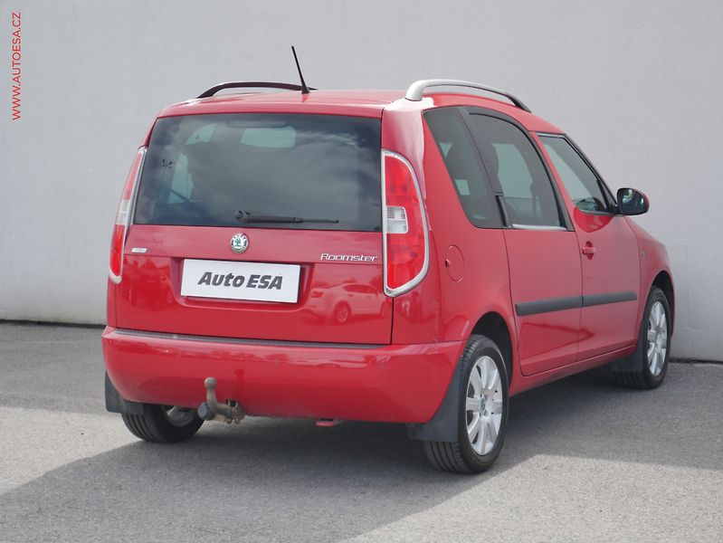 Škoda Roomster (2012) 1.2TSi, ČR, Ambition, AC - fotka 4 z 15
