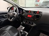 Kia Rio 1,3   i KLIMA HEZKÝ STAV ALU - náhled 16