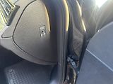 Volkswagen Passat 2.0 TDi 110kW Bussiness AT - náhled 25