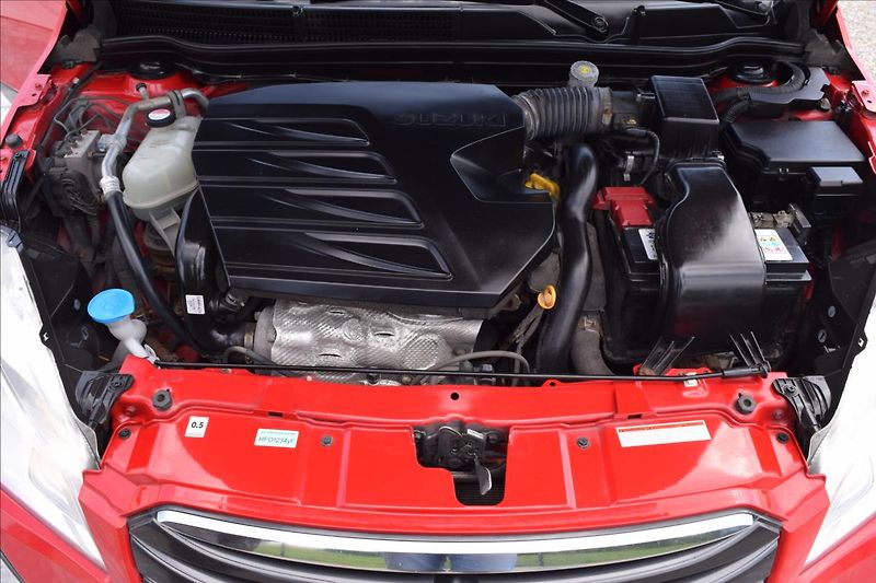 Suzuki SX4 S-Cross 1,6 D 88KW NOVÁ STK TAŽNÉ 4X4 - fotka 46 z 49