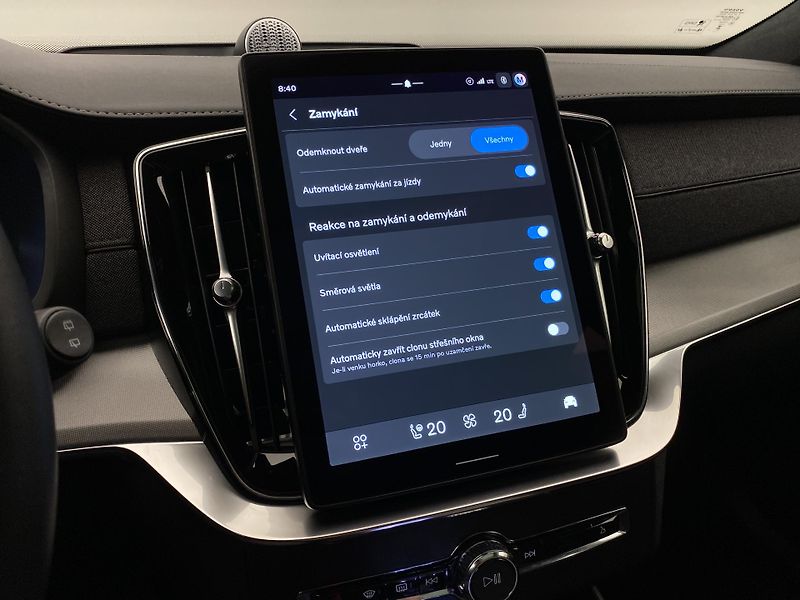Volvo XC90 T8 RECHARGE BLACK EDITION 7m - fotka 62 z 72