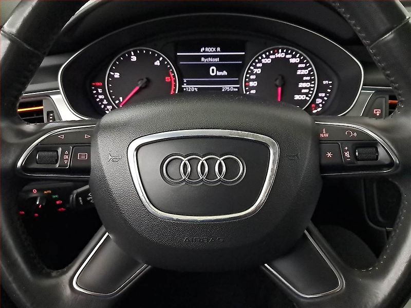 Audi A6 (2013) Design 2.0 TDI, Serv.kniha - fotka 17 z 18