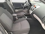 Kia Ceed (2010) 1.6 CRDi, nová STK - náhled 9