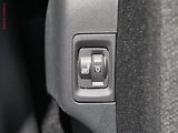 Citroën C3 (2018) 1.2PT, ČR, Shine - náhled 22