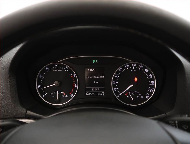 Škoda Octavia (2010) 1.8 TSI, 4X4, Tažné - fotka 11 z 21
