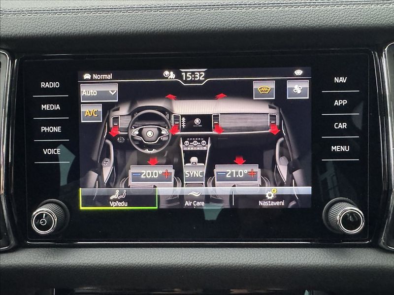 Škoda Kodiaq 1,5 TSI DSG Style Exclusive ČR - fotka 42 z 50