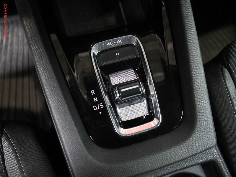 Škoda Octavia (2021) 2.0TDi 4x4, ČR, Ambition - fotka 22 z 24