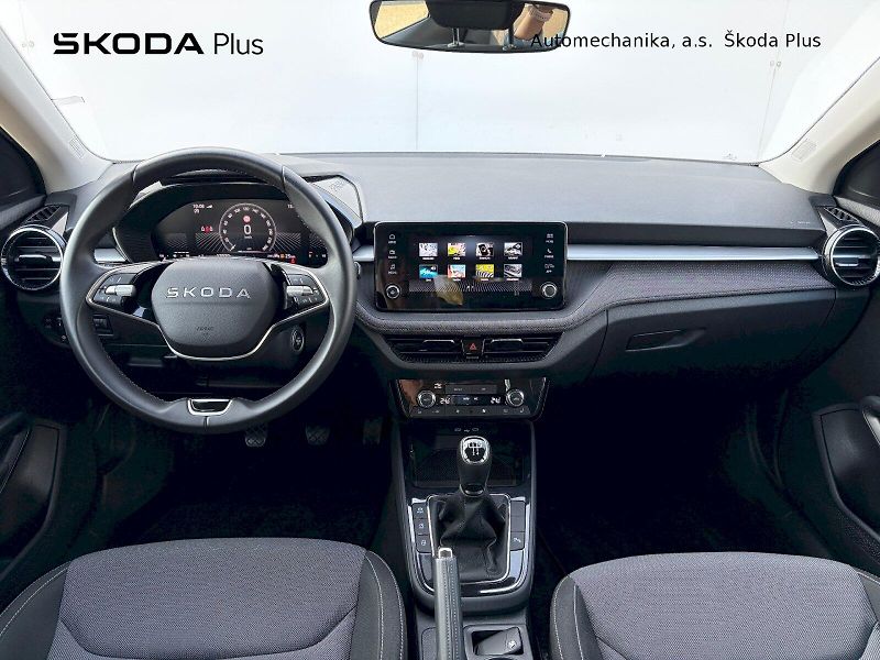 Škoda Fabia (2025) 1.0 TSI / 70 kW / SELECTION - fotka 5 z 35