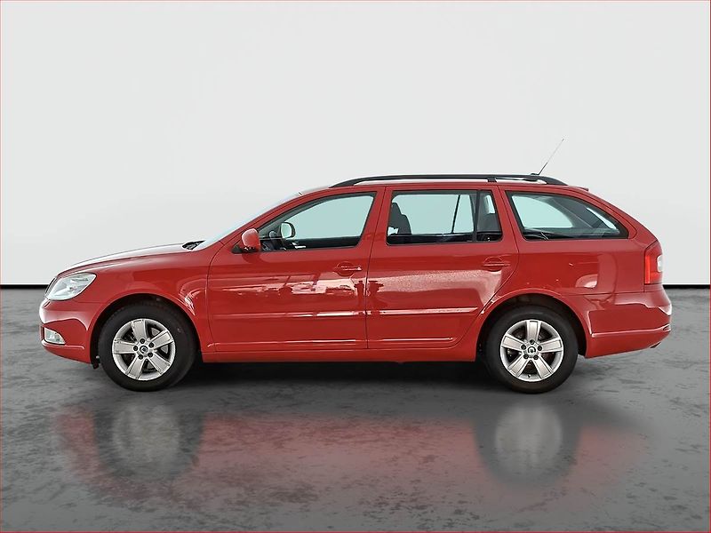 Škoda Octavia (2011) 2.0 TDI, Automat, Navi - fotka 3 z 18