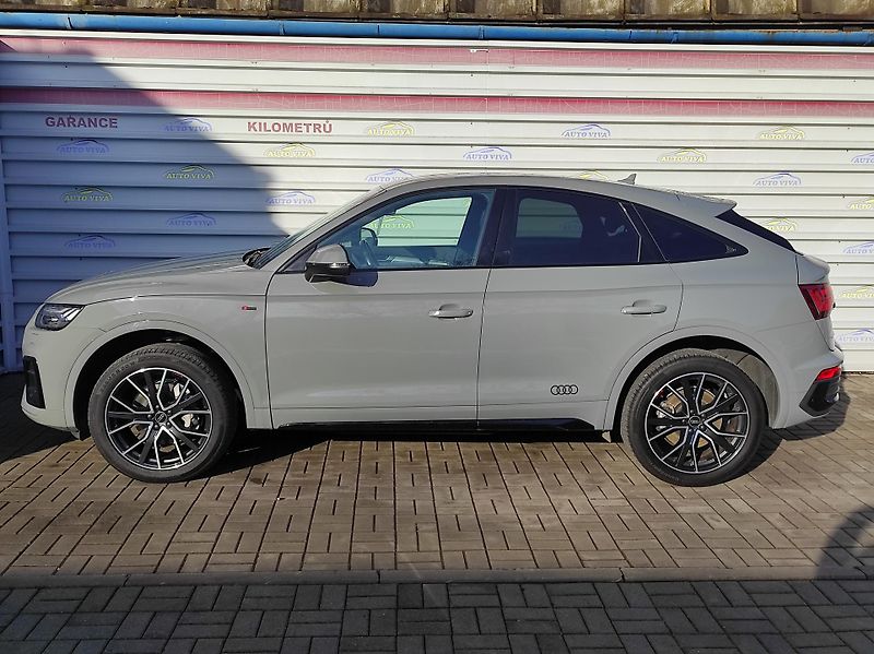 Audi Q5 2,0TFSi 195kW,Sportback, 4x4 - fotka 2 z 63