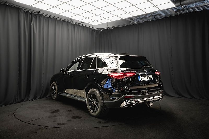 Mercedes-Benz GLC 300 de 4M AMG Distronic DIGI - fotka 6 z 21