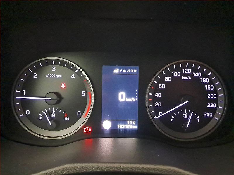 Hyundai Tucson (2017) 2.0 CRDi, 4X4, Serv.kniha - fotka 11 z 18
