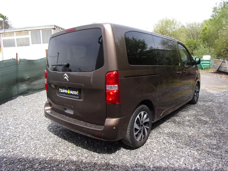 Citroën SpaceTourer (2017) 2.0HDi130kW AUTOMAT 2xKOLA 8M  - fotka 5 z 26