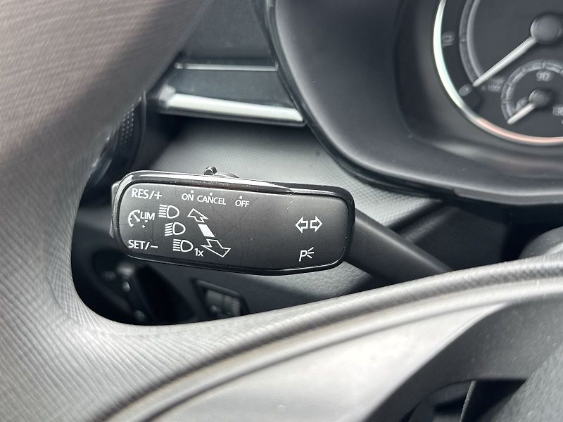 Škoda Fabia (2022) 1.0 MPI Active - fotka 16 z 23