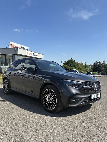 Mercedes-Benz GLC (2025) 220d 4MATIC - fotka 2 z 15
