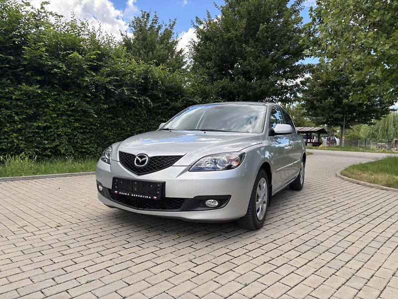 Mazda 3 1.6 Active - fotka 1 z 28