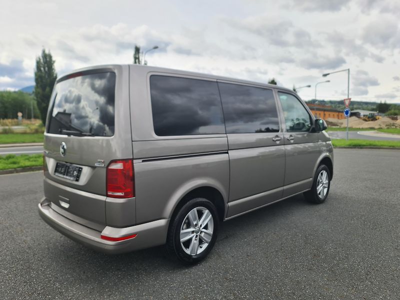 Volkswagen Multivan (2016) T6 2.0 TDi 110-KW KLIM NAVI KA - fotka 8 z 10